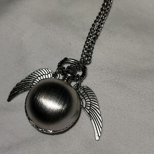 Harry Potter Quidditch Snitch Click Watch Necklace Silver Wings Ball Locket‎
